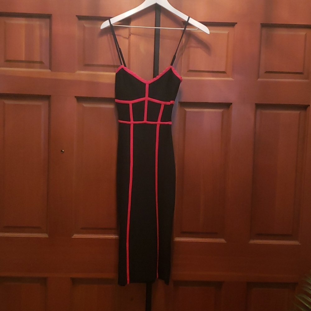 BcbGMaxzaria Midi Bodycon Dress